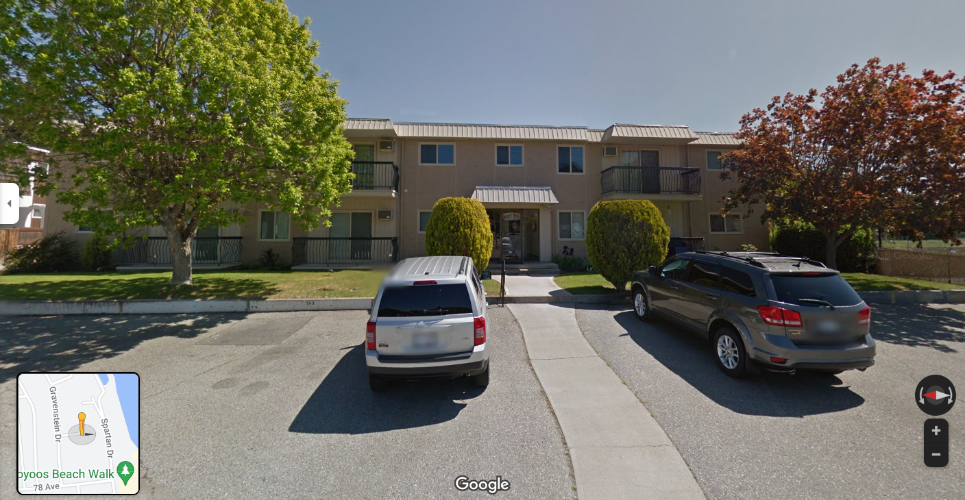 Downtown Osoyoos Apartment for rent:  2 bedroom  Laminate Floors  (Listed 2025-11-01)