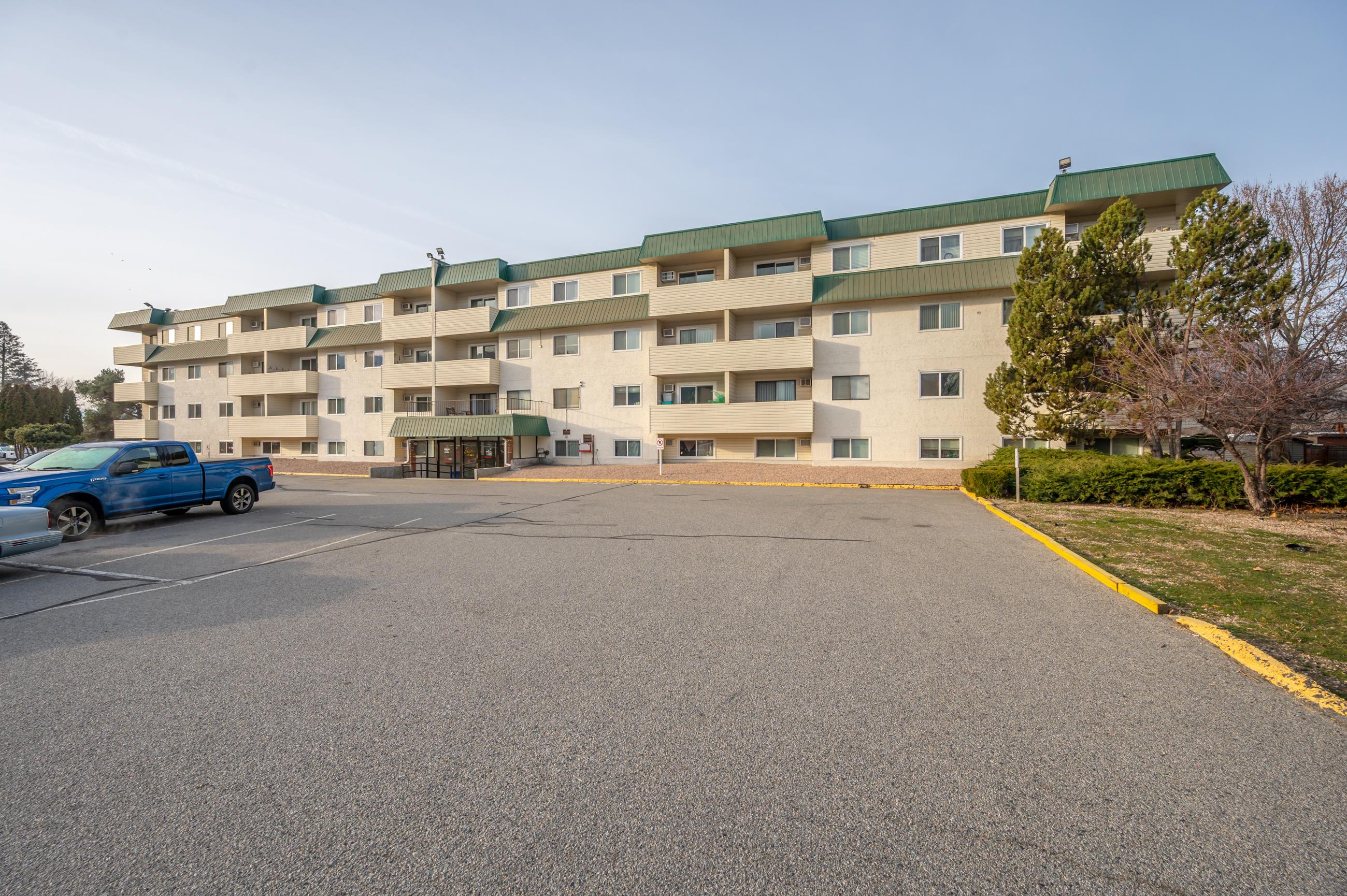 South Penticton Condominium for rent: Condo 2 bedroom  (Listed 2026-06-15)