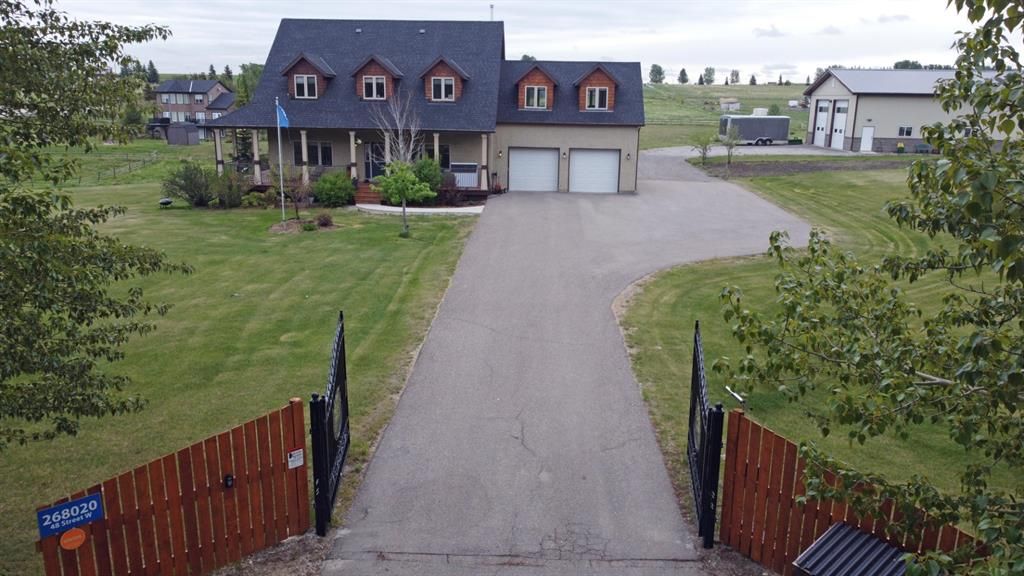 DeWinton Detached for sale: 5 bedroom 2,857.70 sq.ft. (Listed 2021-06-11)