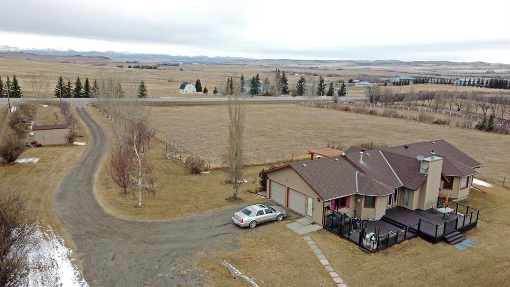 Okotoks Detached for sale: 4 bedroom Stainless Steel Appliances, Granite Countertop, Hardwood Floors 1,904.80 sq.ft. (Listed 2022-07-15)