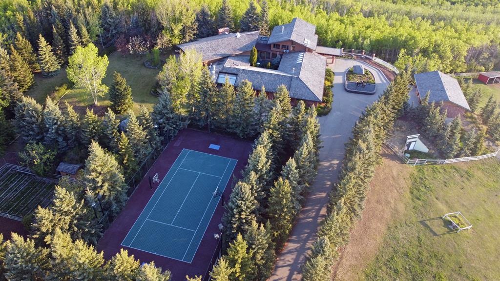 Red Deer Lake Detached for sale: 4 bedroom 8,850.70 sq.ft. (Listed 2022-06-09)