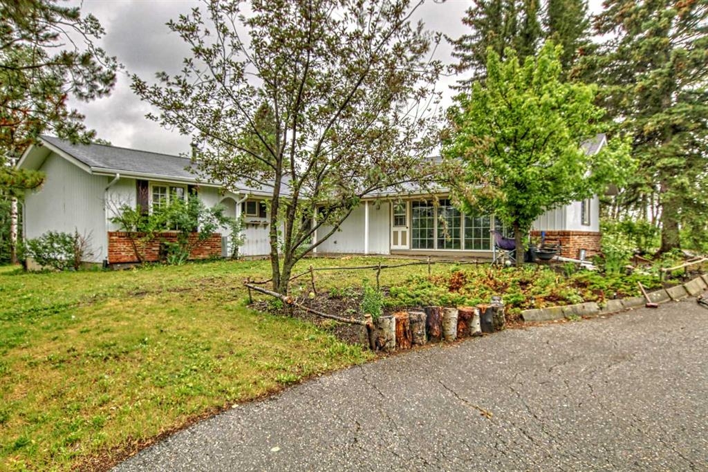 Priddis Detached for sale: 3 bedroom 1,811.50 sq.ft. (Listed 2023-06-22)