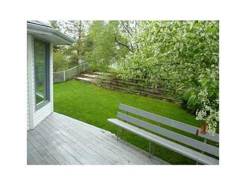 Shawnessy House for sale: 5 bedroom 1,572.62 sq.ft. (Listed 2014-10-19)