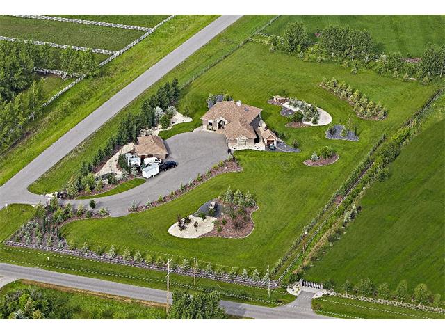 Dewinton Detached for sale: 3 bedroom Granite Countertop, Tile Backsplash, Hardwood Floors, Plush Carpet 1,922 sq.ft. (Listed 2017-07-07)