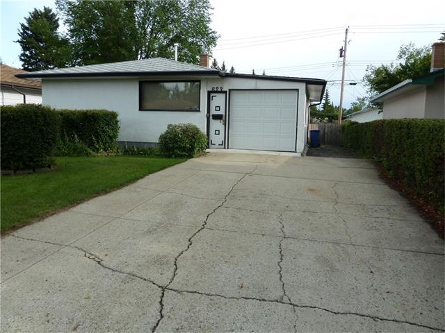 Haysboro House for sale: 3 bedroom Hardwood Floors 1,120 sq.ft. (Listed 2016-07-21)