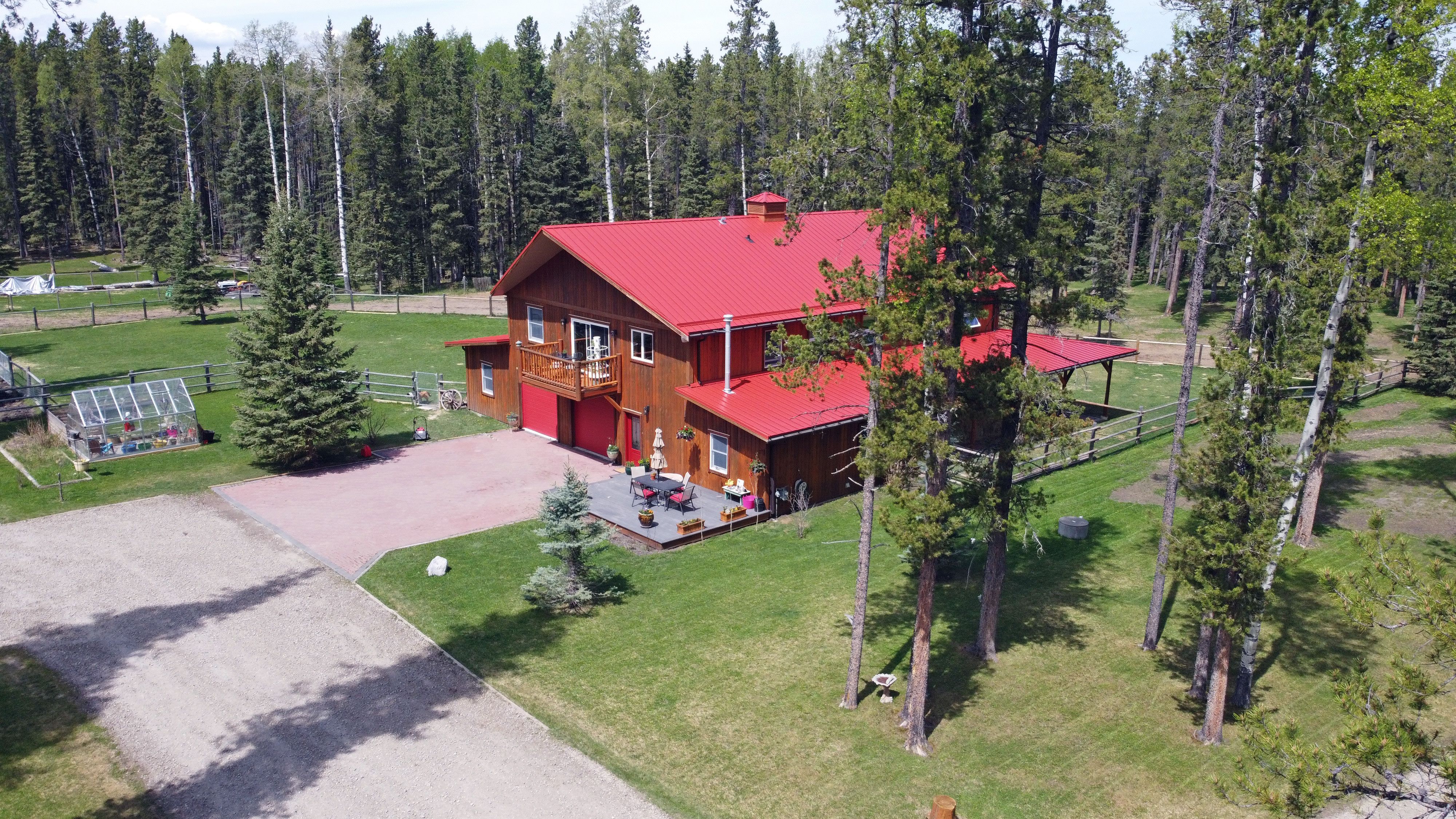 Bragg Creek ACREAGE for sale: 3 bedroom 2,689 sq.ft. (Listed 2020-05-28)