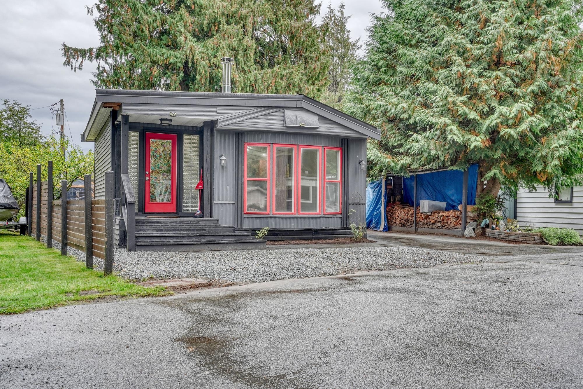 Garibaldi Estates Manufactured Home for sale:  3 bedroom 1,232 sq.ft. (Listed 2025-10-11)