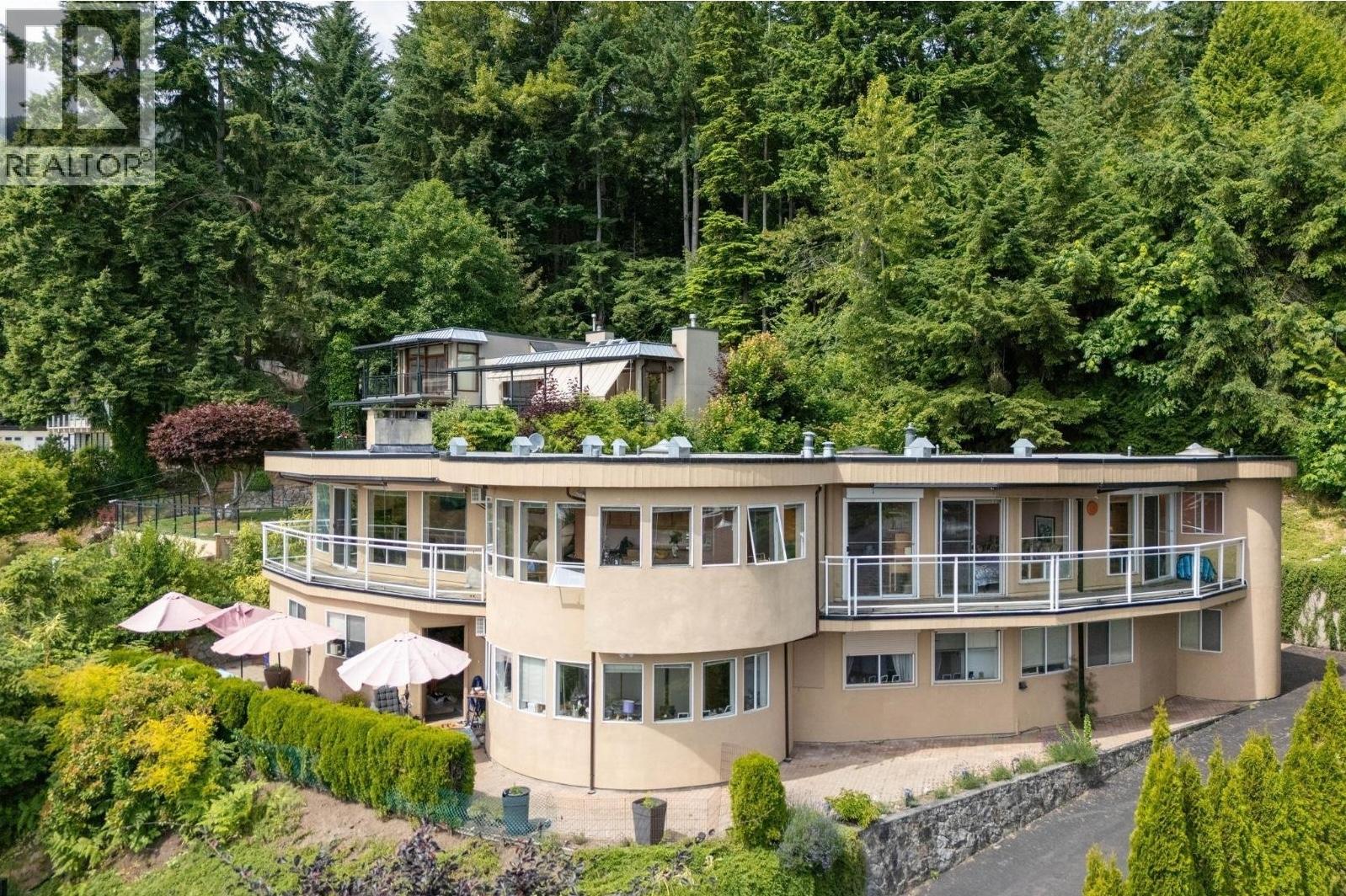 Chelsea Park Single Family Residence for sale: 4 bedroom 2,821 sq.ft. (Listed 2025-09-19)