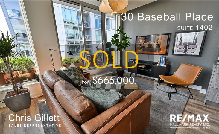 South Riverdale/Leslieville CONDO apartment CORNER UNIT for sale: Riverside Square 1 + DEN 590 sq.ft. (Listed 2024-09-16)