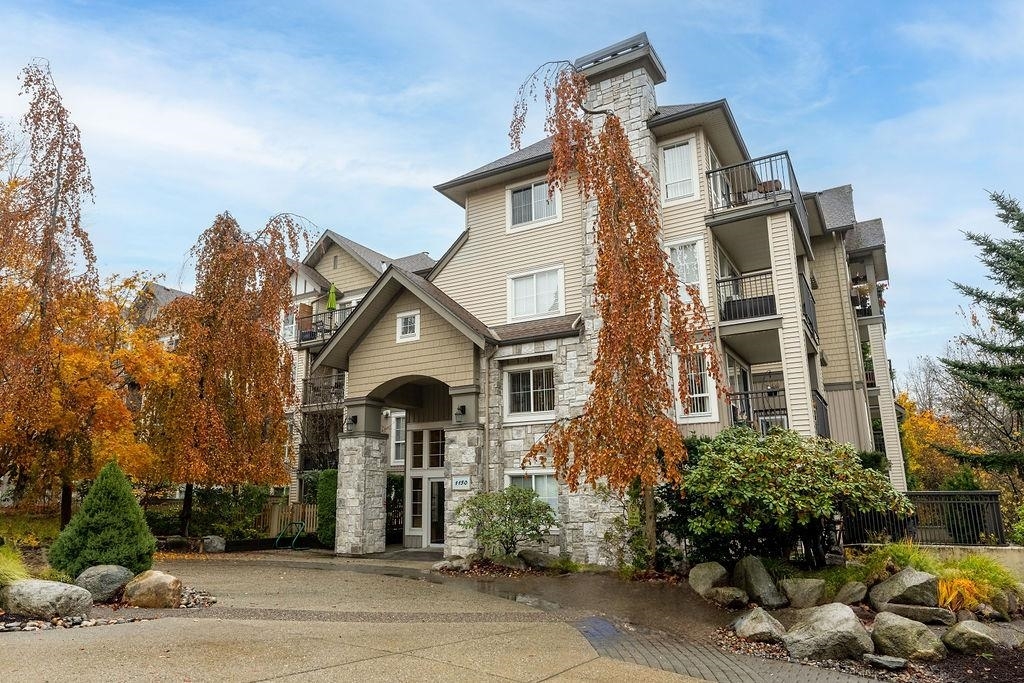 Lynn Valley Apartment/Condo for sale:  2 bedroom 829 sq.ft. (Listed 2106-02-06)