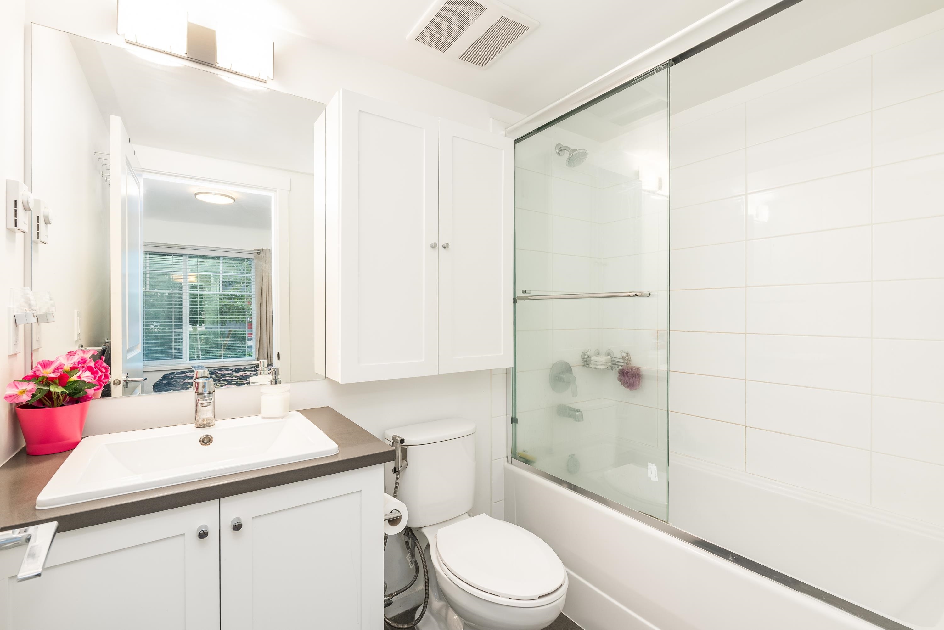 Fleetwood Tynehead Townhouse for sale:  4 bedroom 1,641 sq.ft. (Listed 2024-11-25)