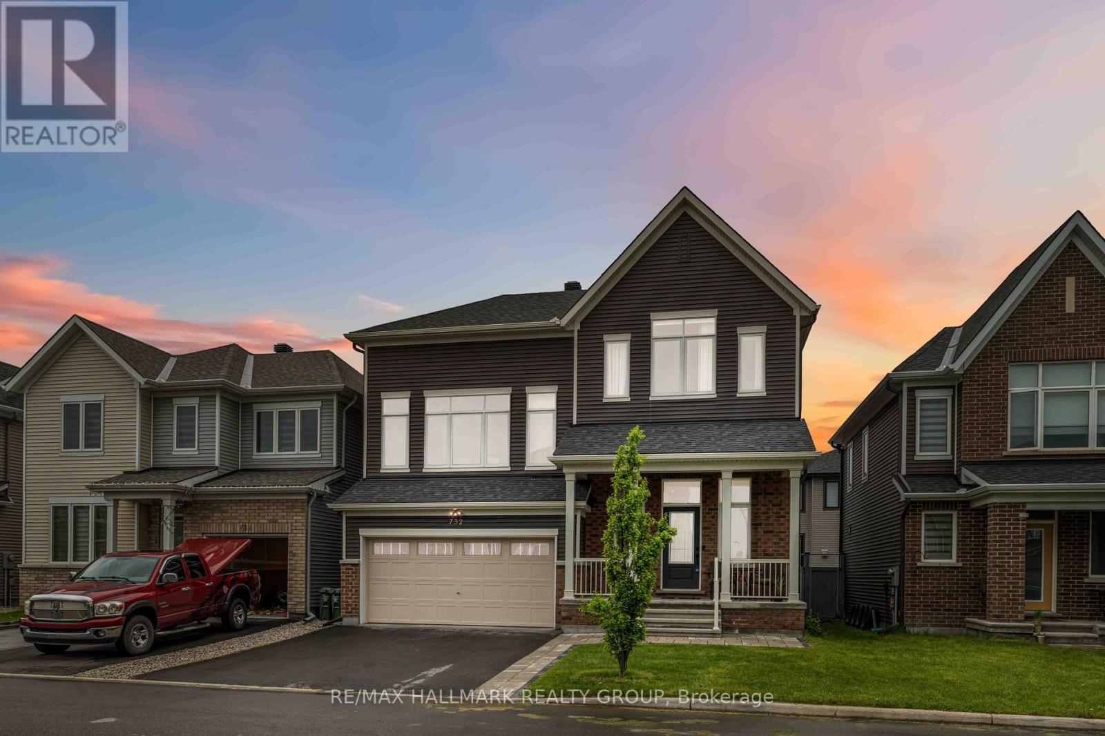 Ottawa House for sale:  3 bedroom 2,000 sq.ft. (Listed 2025-05-28)