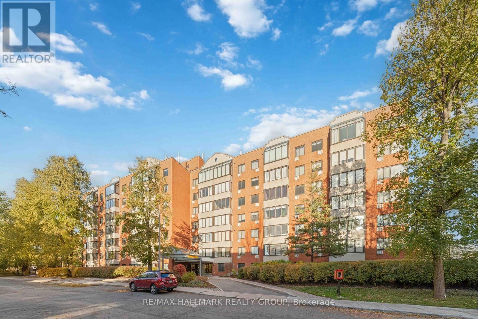 Ottawa Apartment for sale: 1 bedroom 600 sq.ft. (Listed 2025-11-07)