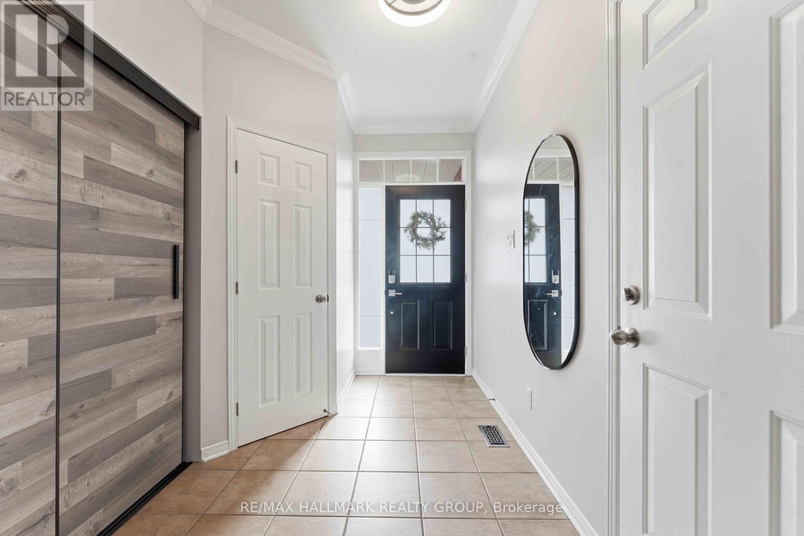 Fallingbrook/Gardenway South Row / Townhouse for sale:  3 bedroom 1,500 sq.ft. (Listed 2026-04-02)