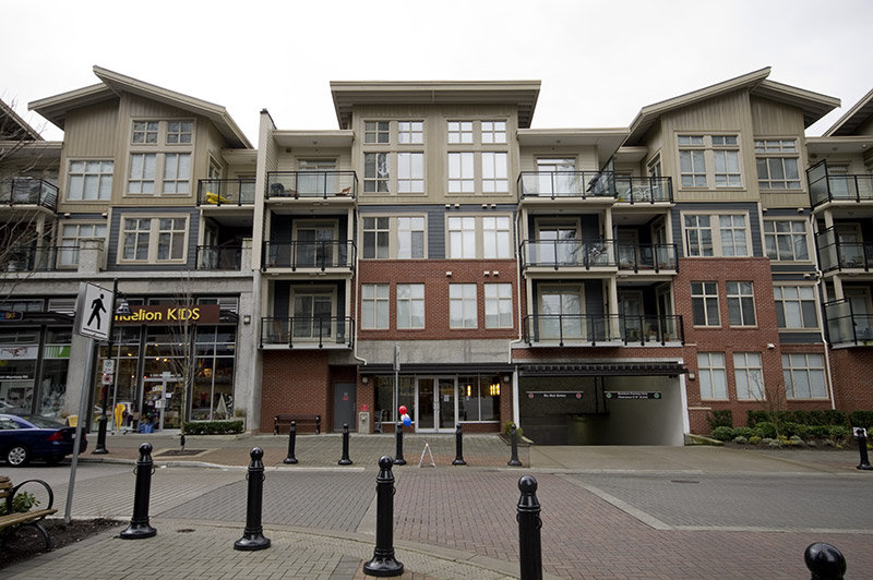 Suter Brook Condo for sale Libra B 1 bedroom 695 sq.ft. (Listed 2013