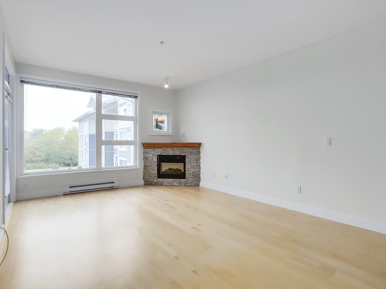 Steveston South Condo for sale Copper Sky West 2 bedroom 1,085 sq.ft