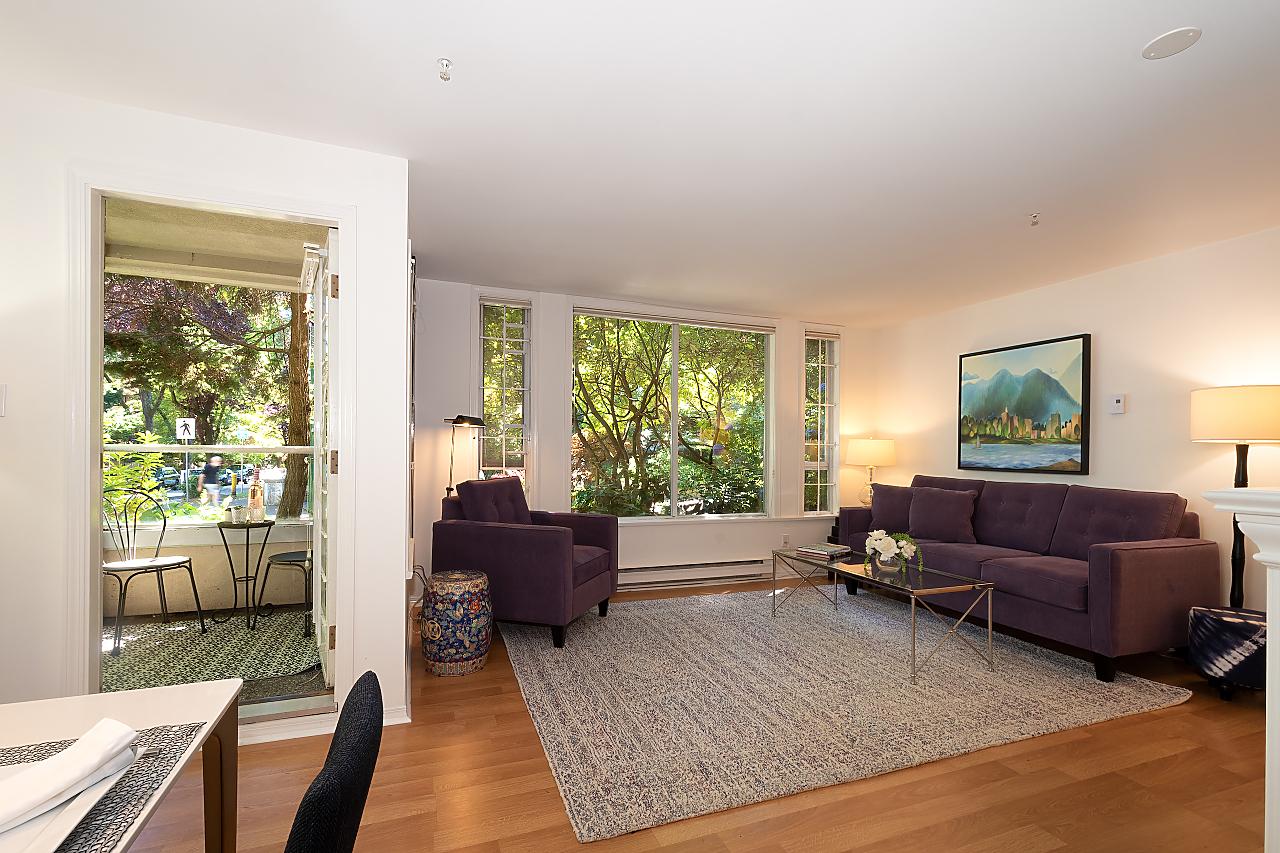 Vancouver SPACIOUS WEST END CONDO for sale: 2 bedroom 987 sq.ft. (Listed 2022-08-09)