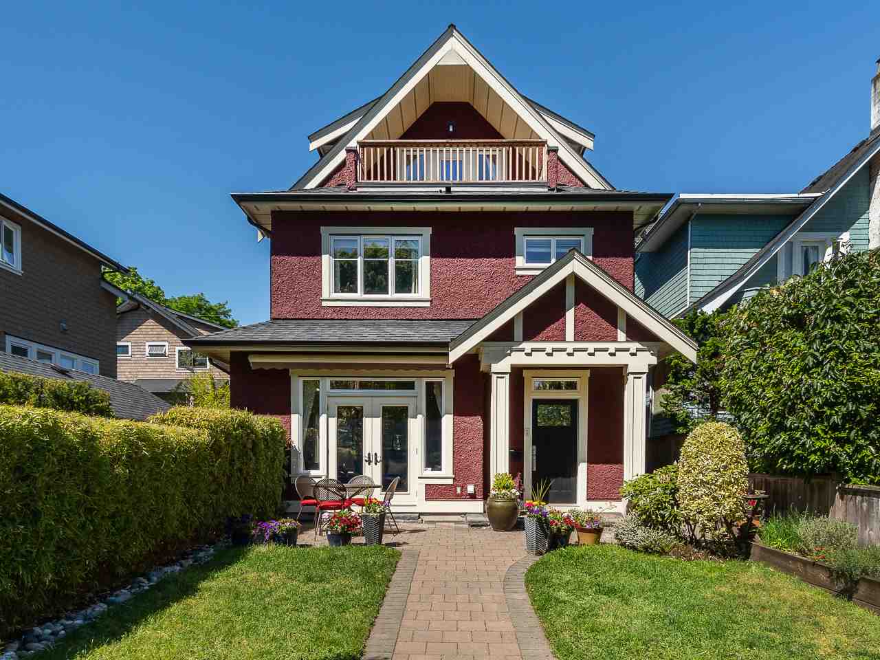 Kitsilano Duplex for sale: 3 bedroom 1,525 sq.ft. (Listed 2019-06-09)