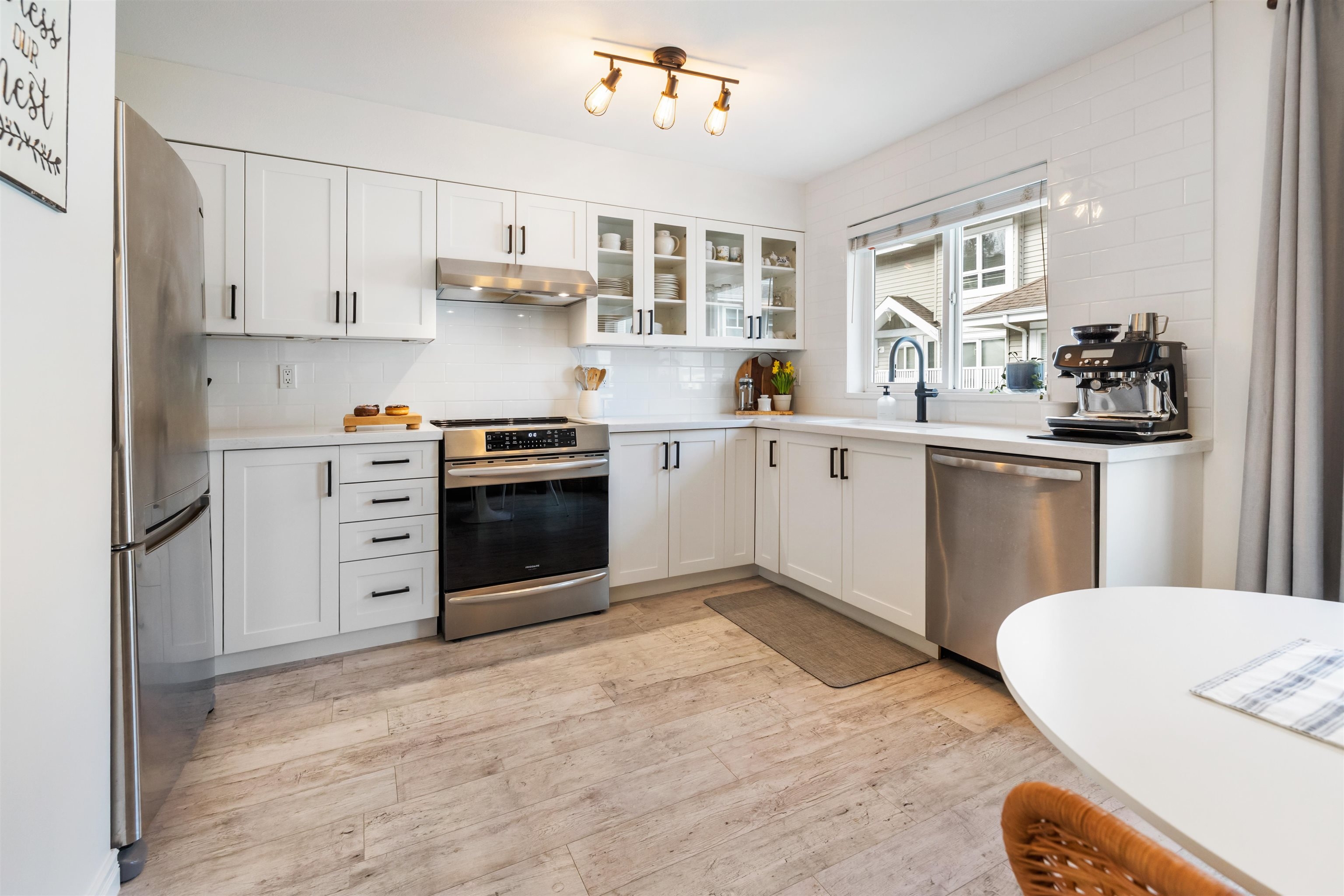 Langley Row / Townhouse for sale:  3 bedroom 1,513 sq.ft. (Listed 2026-04-09)