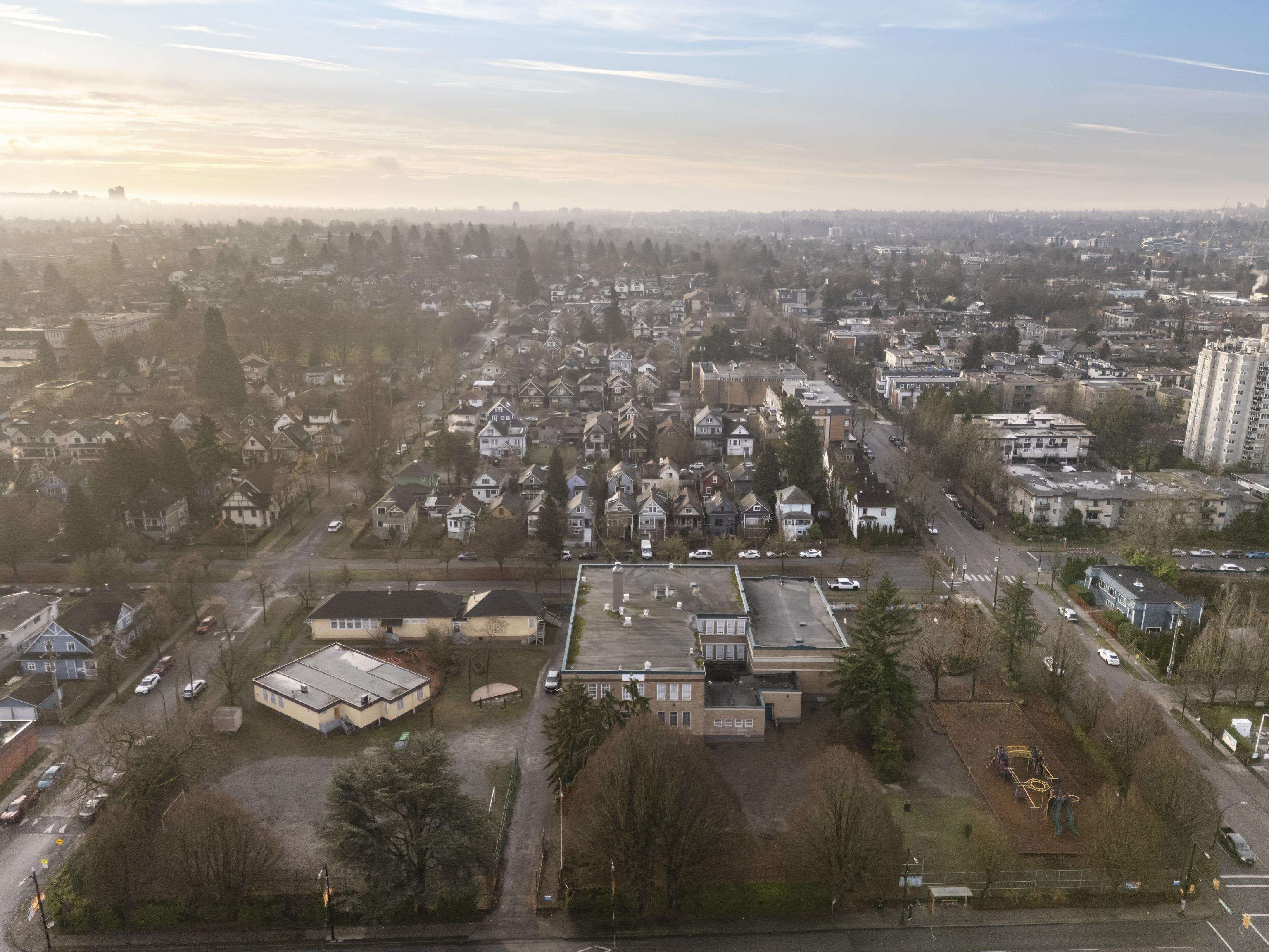 217 2150 Hastings Street