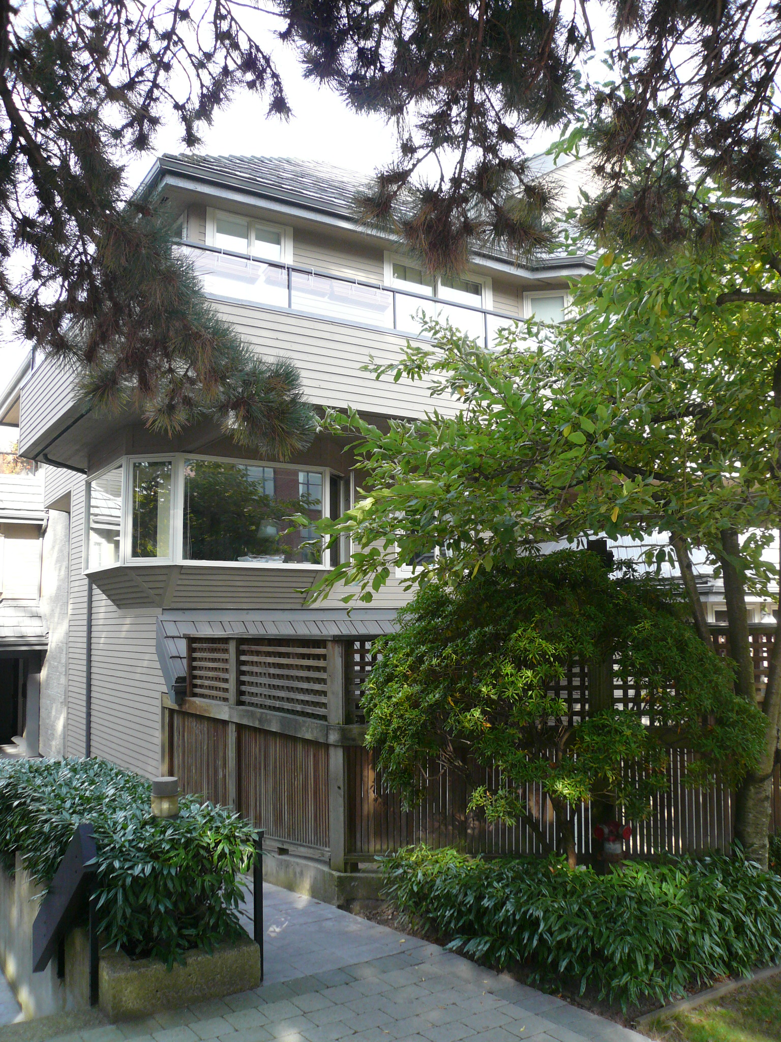 Kitsilano Townhouse for sale: Bayside Manor  2 bedroom 1,522 sq.ft. (Listed 2008-10-15)