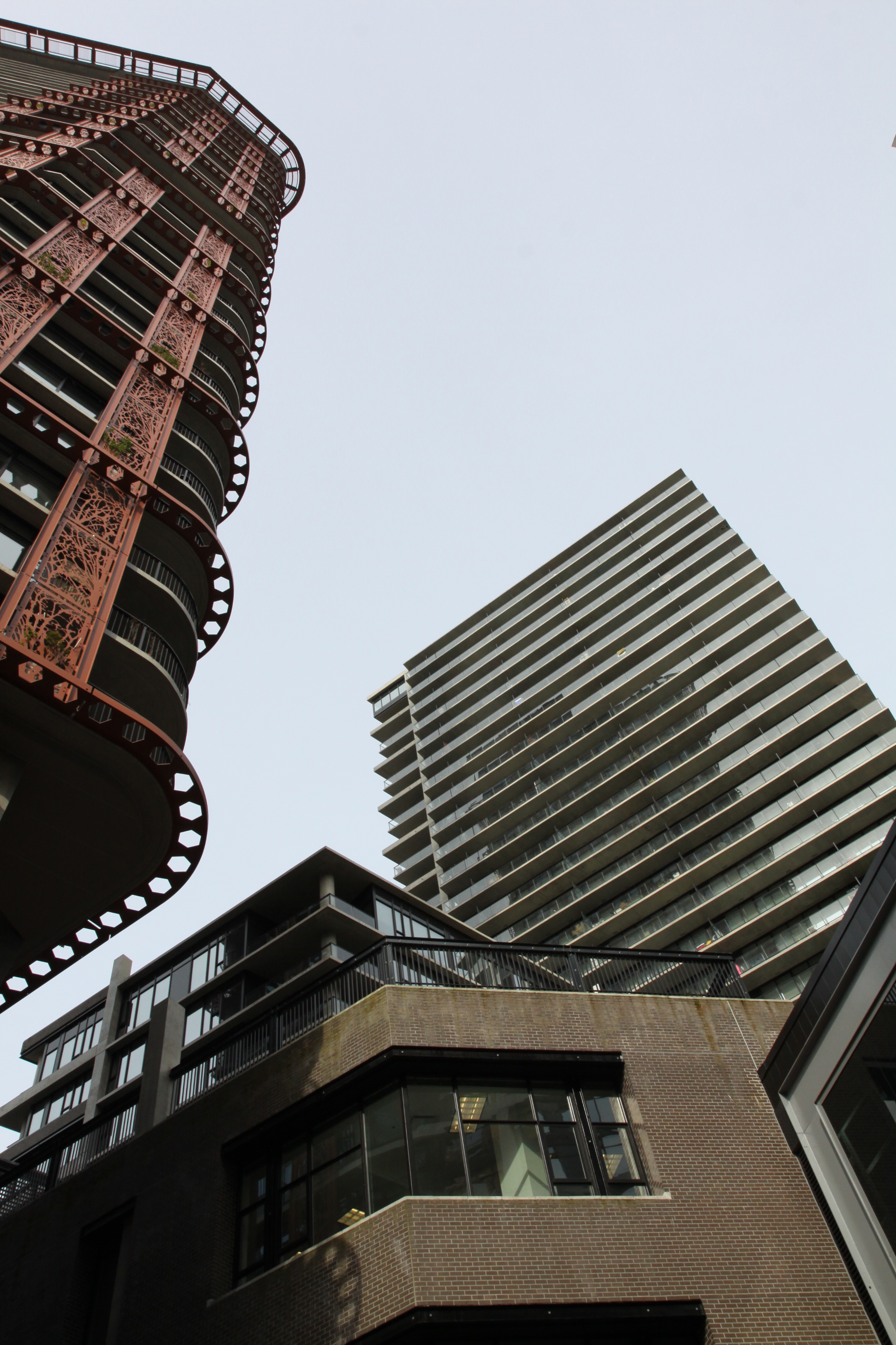 Gastown/Downtown concrete condo hirise for sale: Woodwards - W32 1 bedroom 571 sq.ft. (Listed 2011-09-15)