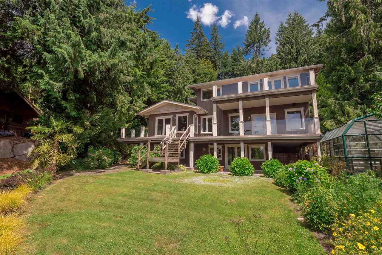 Lions Bay House for sale:  4 bedroom 4,084 sq.ft. (Listed 2020-05-21)