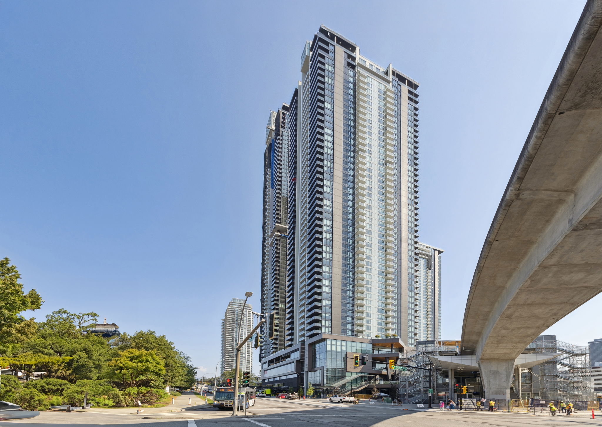 Brentwood Concrete Condo Highrise for sale: Gilmore Place - Tower I  2 bedroom  Stainless Steel Appliances, Hardwood Floors 893 sq.ft. (Listed 2025-09-08)