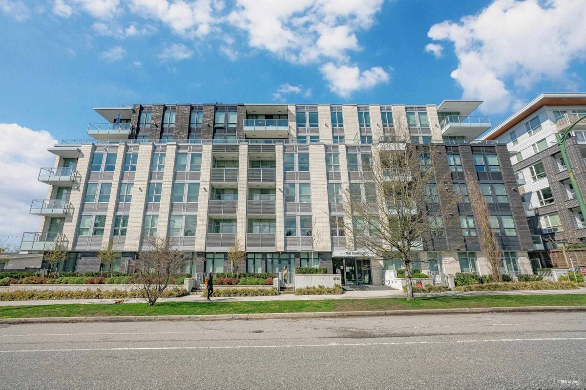 Vancouver Apartment for rent:  2 bedroom 1,200 sq.ft. (Listed 2025-09-20)