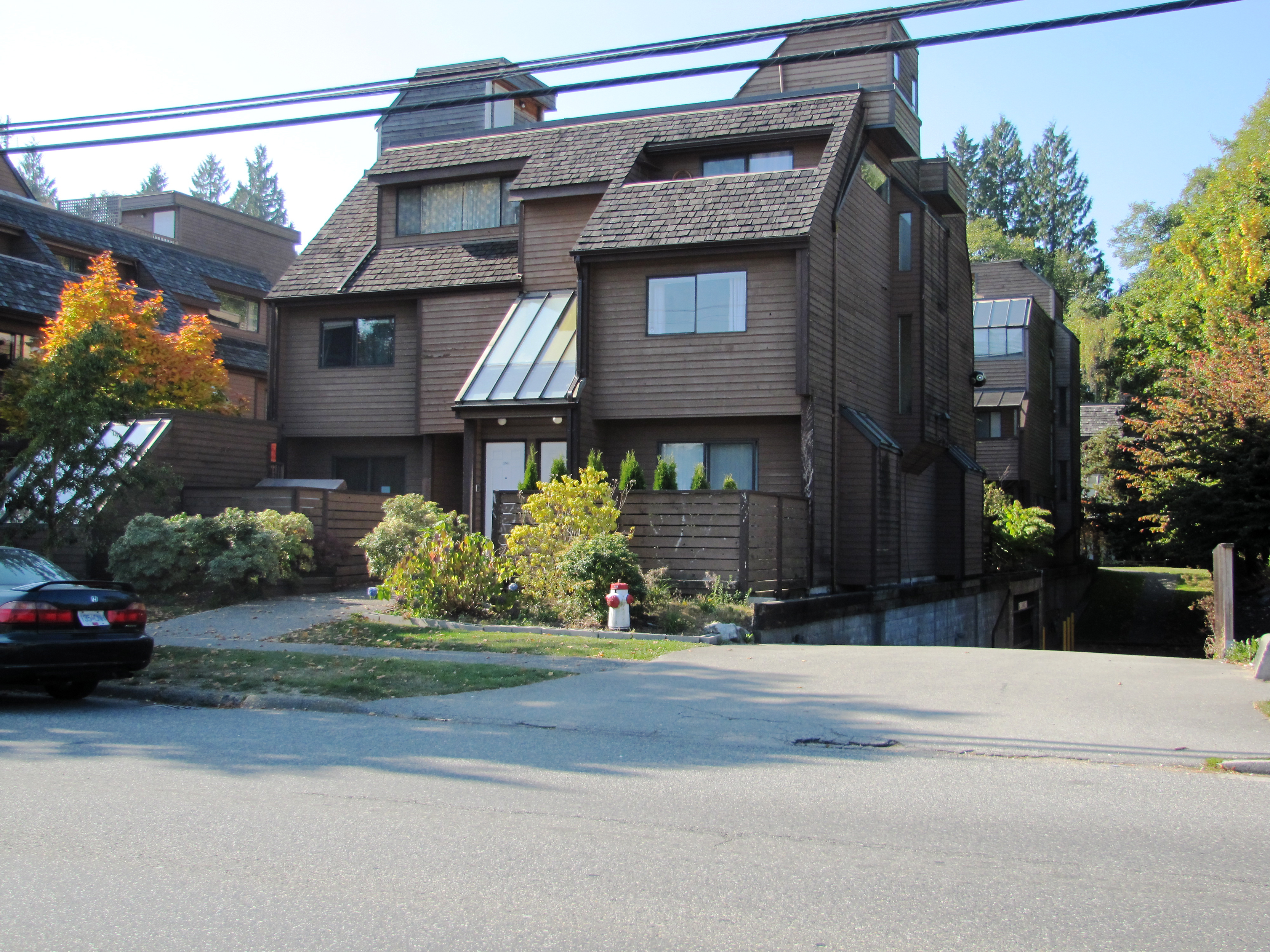 3349 Mountain Hwy, Lynn Valley Townhouse: Village on the Creek, 2 bedroom, 3 bathroom, 1,216 sq.ft., David Valente Prudential Sussex Realty