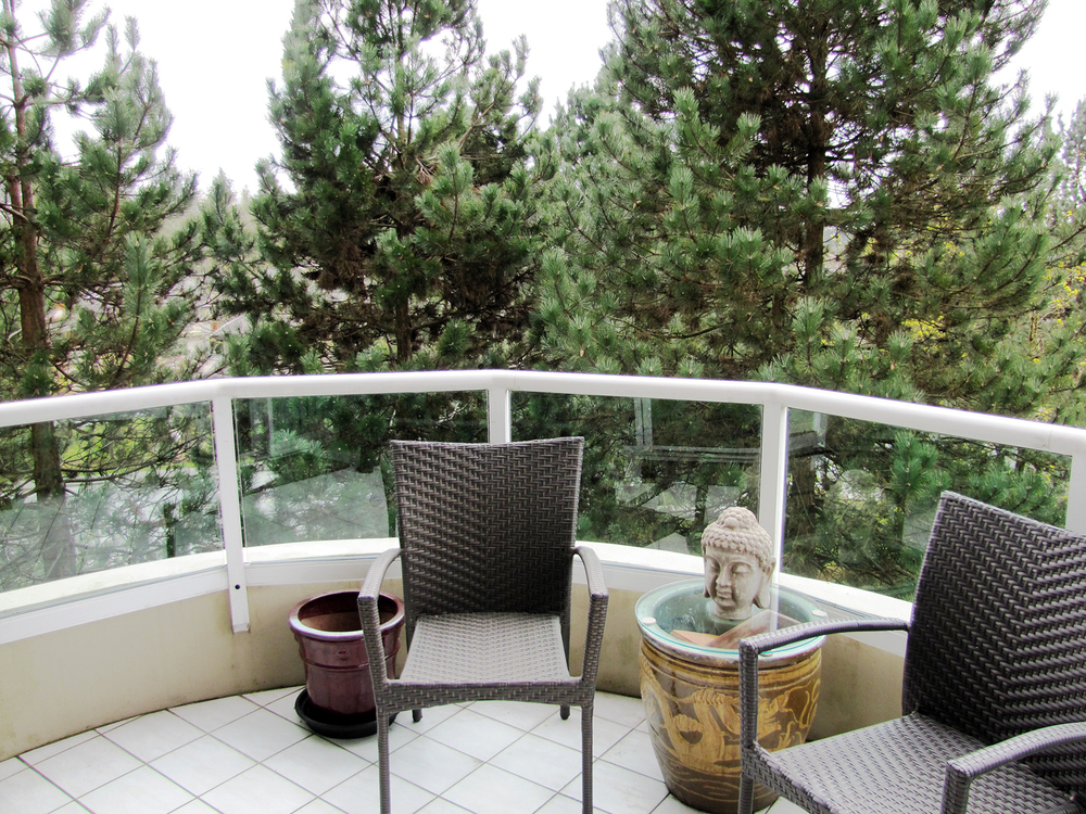 502995 Roche Point Drive Roche Point Tower 2 bedroom 1,470 sq.ft