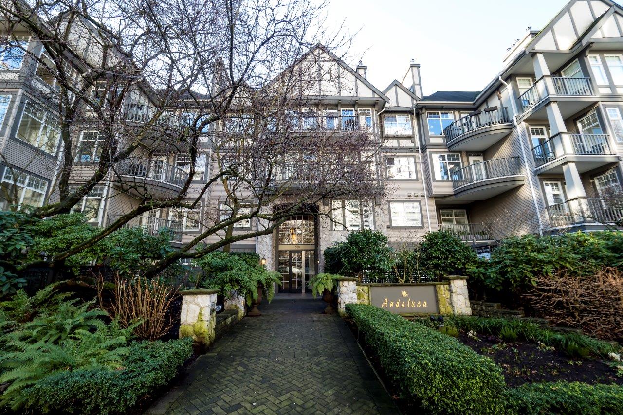 1392 NELSON STREET, Vancouver, West End VW Townhouse for sale: Anduluca 2 bedroom 1,007 sq.ft., David Valente Royal LePage Sussex