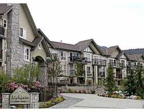 Lynn Valley Condo for sale:  2 bedroom 820 sq.ft.