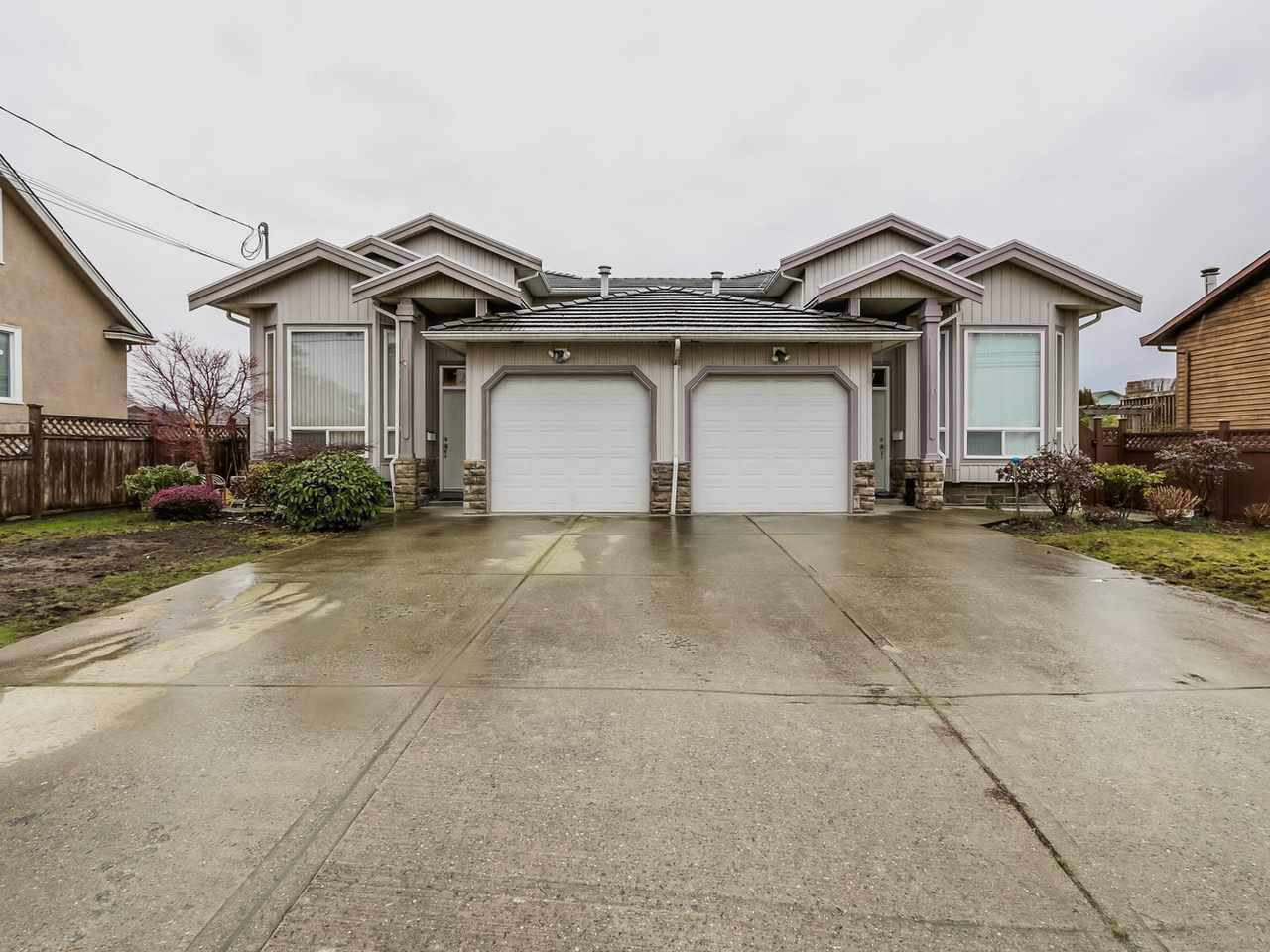 Edmonds BE Duplex for sale: 4 bedroom 2,244 sq.ft. (Listed 2016-02-23)