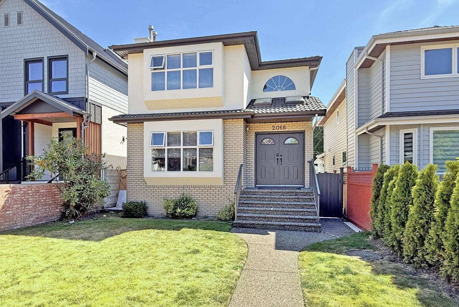 Kerrisdale Single Family Residence for sale:  4 bedroom 2,528 sq.ft. (Listed 2025-07-03)