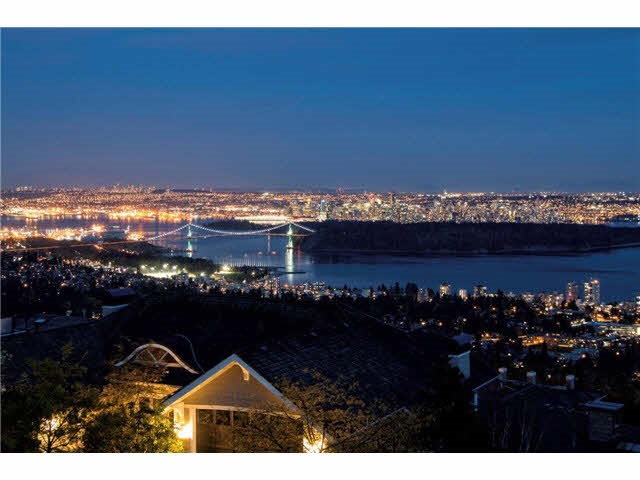 Whitby Estates House for sale:  7 bedroom 7,063 sq.ft. (Listed 2015-10-06)