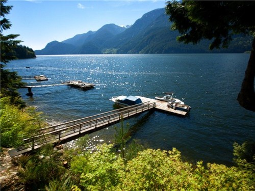Indian Arm House for sale: 3 bedroom 2,227 sq.ft. (Listed 2013-04-16)