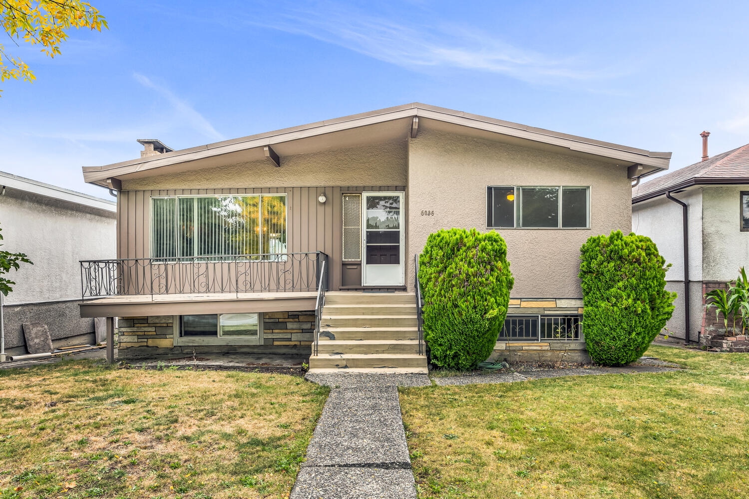 Knight House for sale: 6 bedroom 2,270 sq.ft. (Listed 2026-01-05)