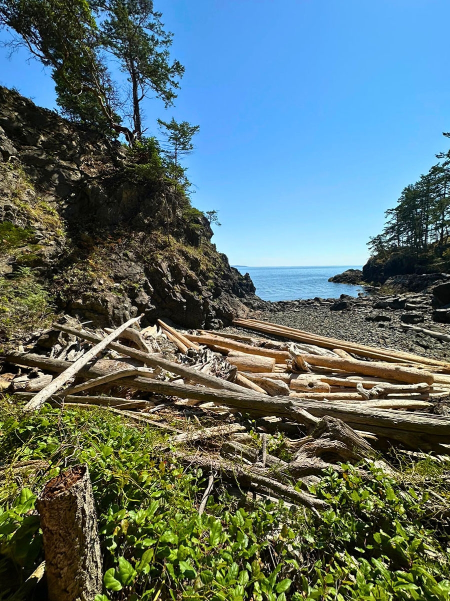 Texada Island Oceanfront Acreage for sale:    (Listed 2025-09-15)