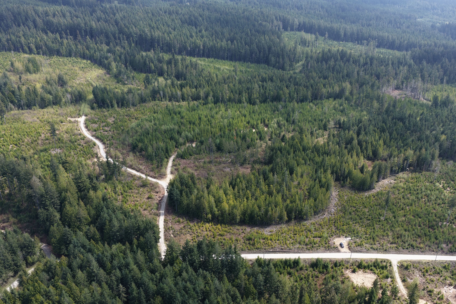 Sunshine Coast Acreage for sale: (Listed 2026-04-07)
