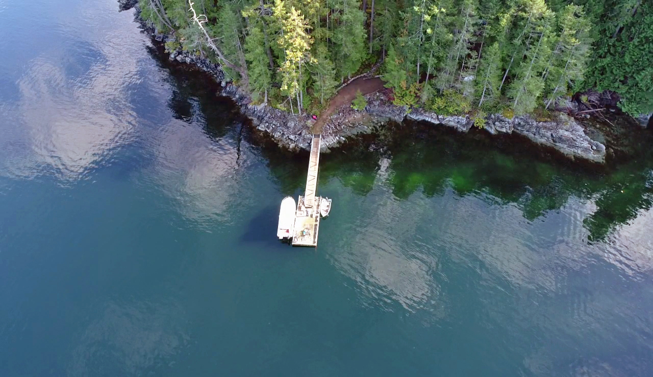 Hardy Island 3 Bdrm Oceanfront Home