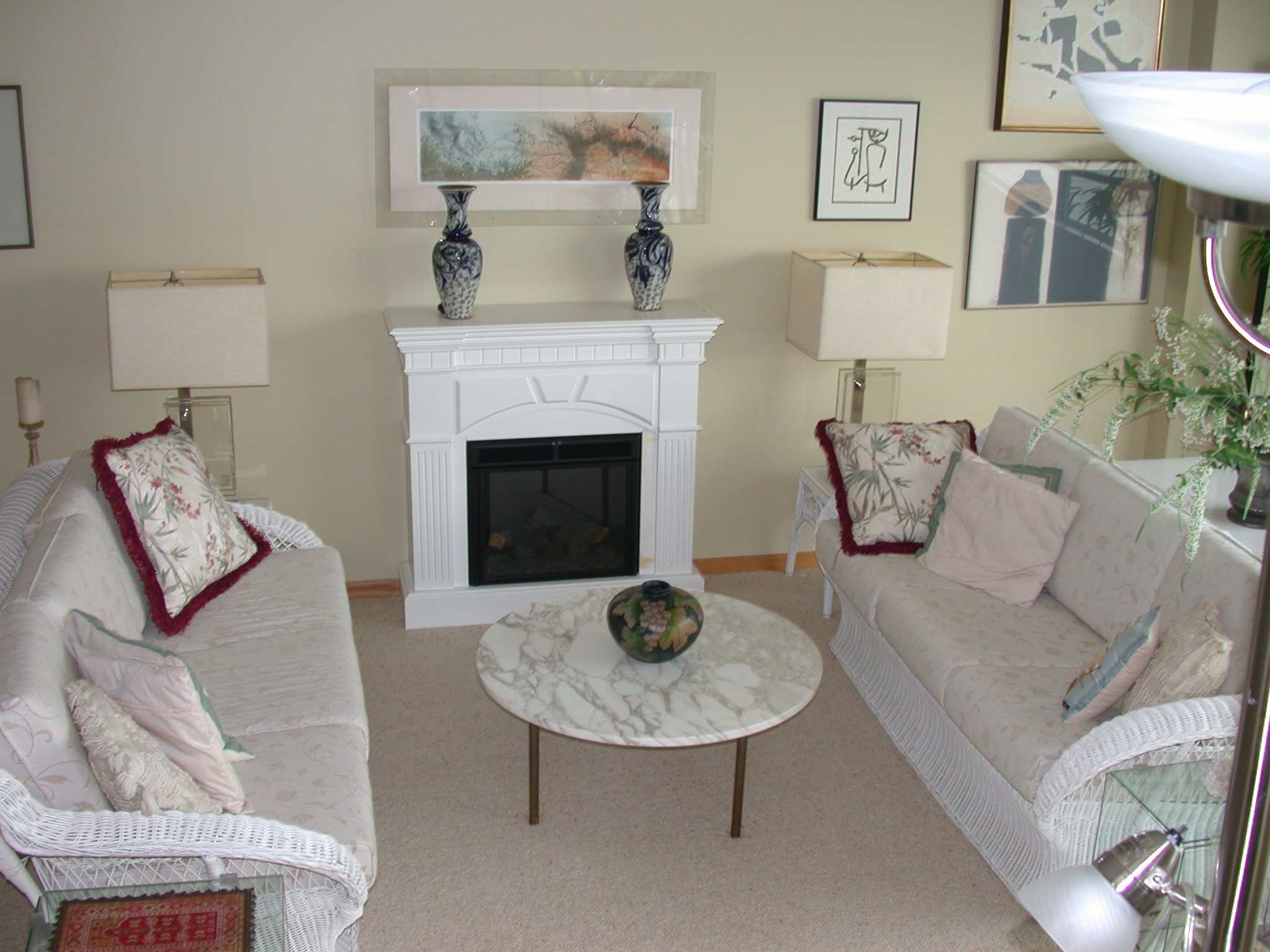 Ambleside Condo for sale: 2 bedroom 1,855 sq.ft. (Listed 2009-10-21)