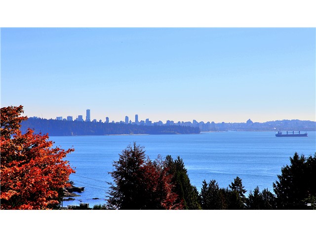 West Bay Building Lot for sale: (Listed 2011-04-26)