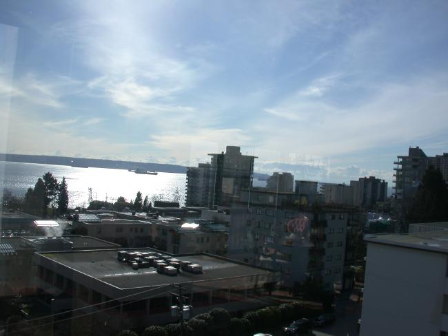 West Vancouver Condo for sale: 1 bedroom (Listed 2007-05-31)