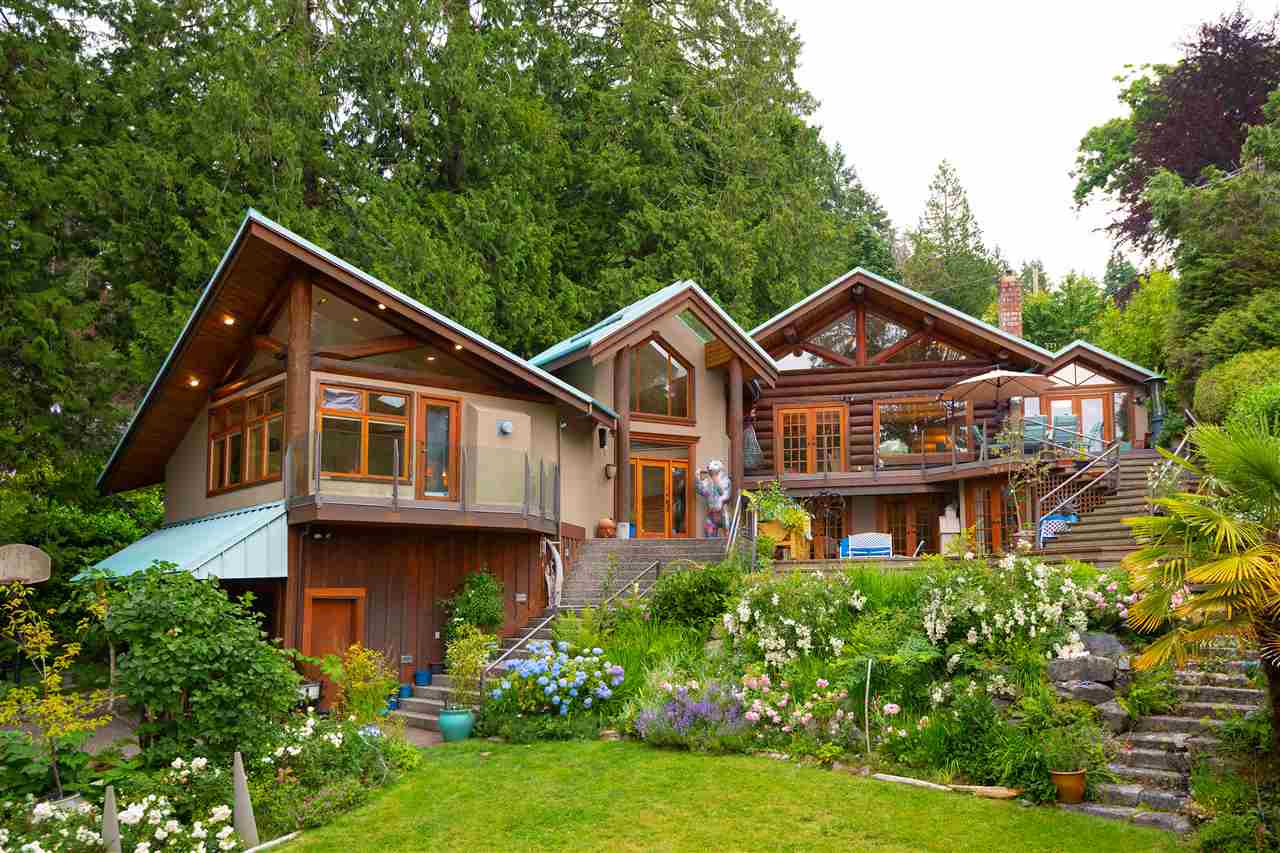 Olde Caulfeild House for sale: 4 bedroom 3,637 sq.ft. (Listed 2020-01-23)