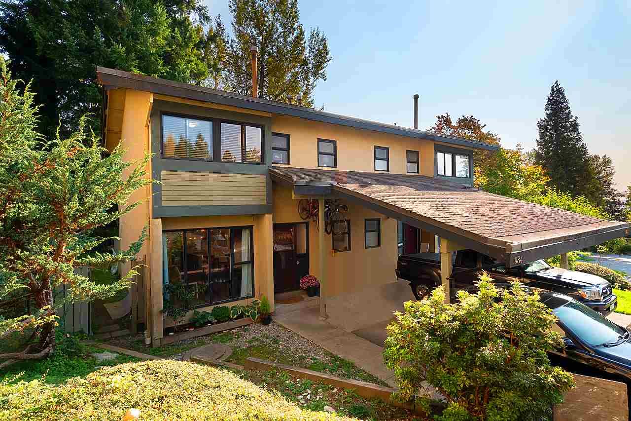 Lynnmour Townhouse for sale: 4 bedroom 1,883 sq.ft. (Listed 2020-10-09)