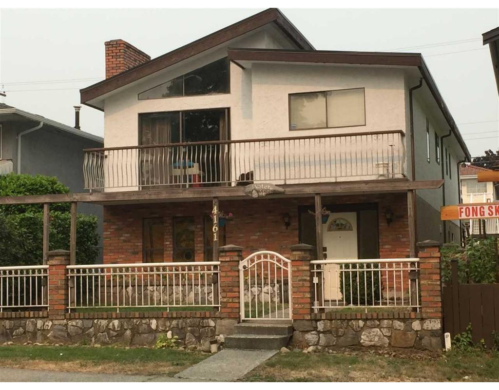 Willingdon Heights House for sale: 5 bedroom 2,494 sq.ft. (Listed 2017-09-13)