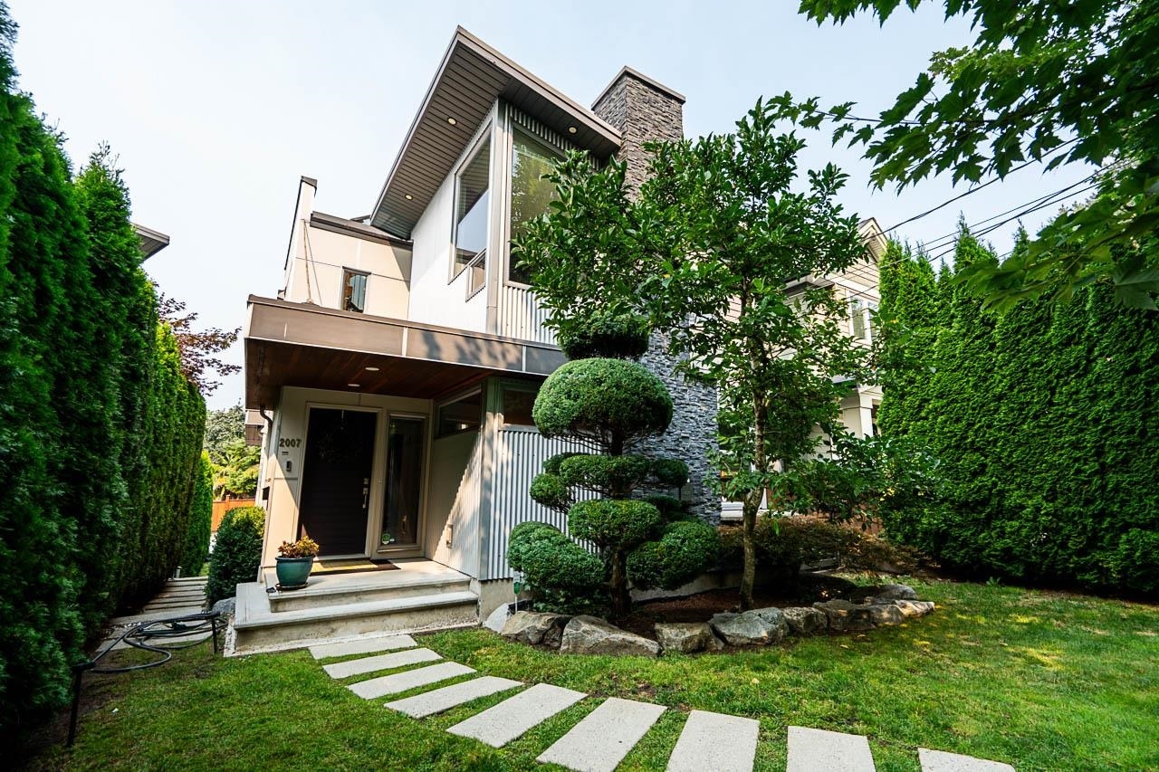 Central Lonsdale Single Family Residence for sale:  4 bedroom 2,443 sq.ft. (Listed 2025-09-09)