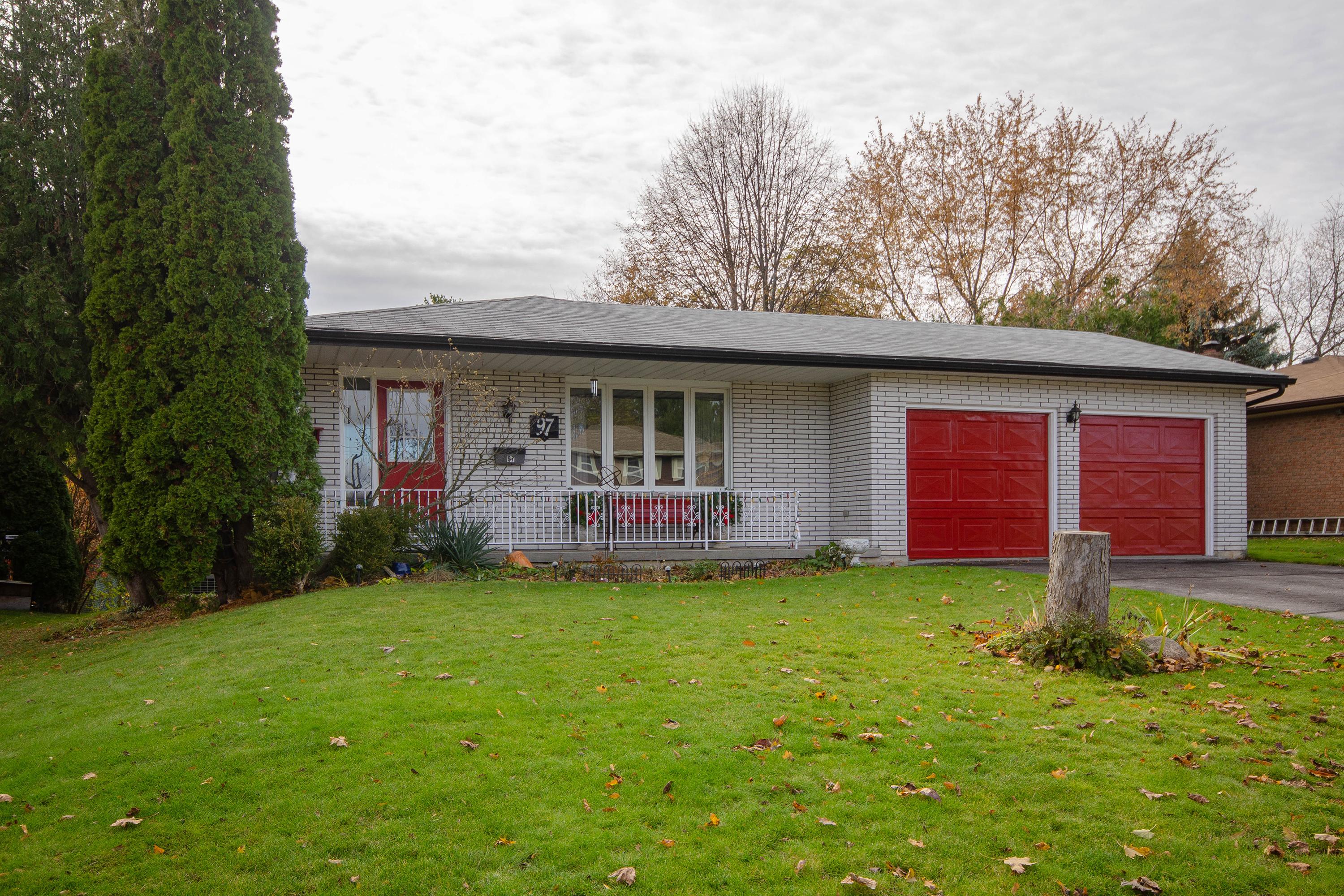 Port Hope 1 Bedroom apartment for sale:  2 bedroom  (Listed 2025-11-17)