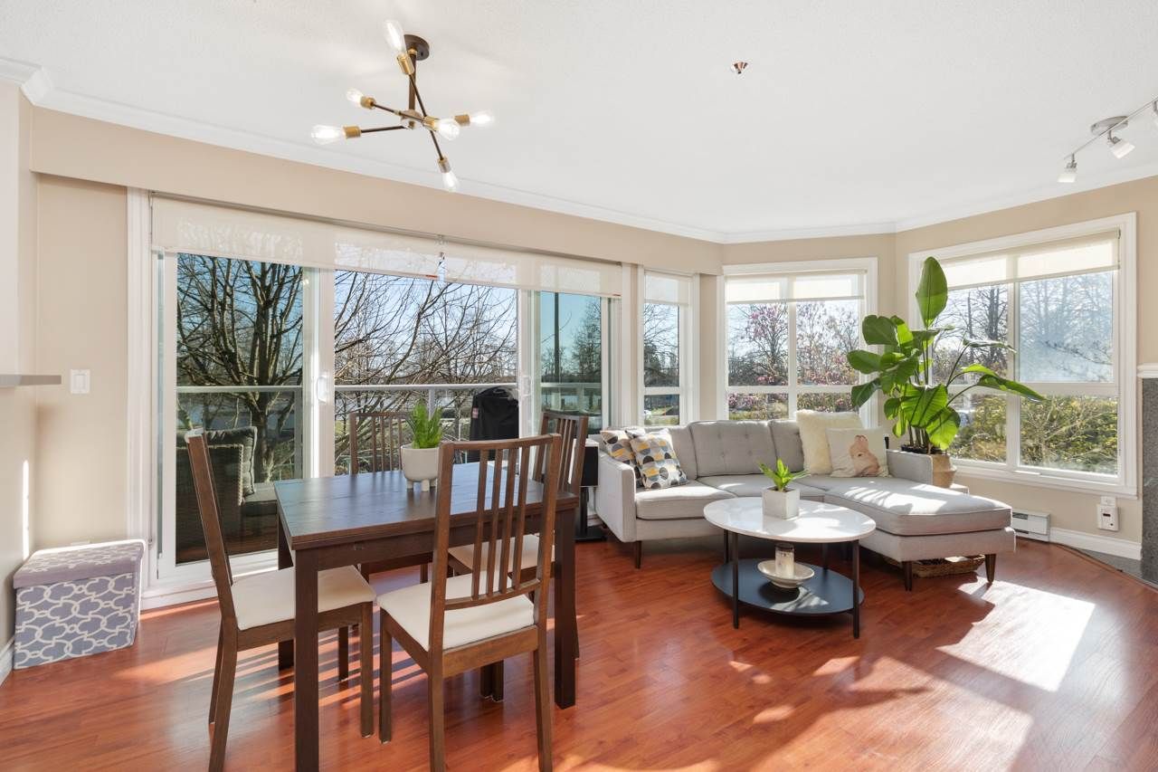 South Marine Apartment/Condo for sale:  2 bedroom 792 sq.ft. (Listed 2021-04-17)